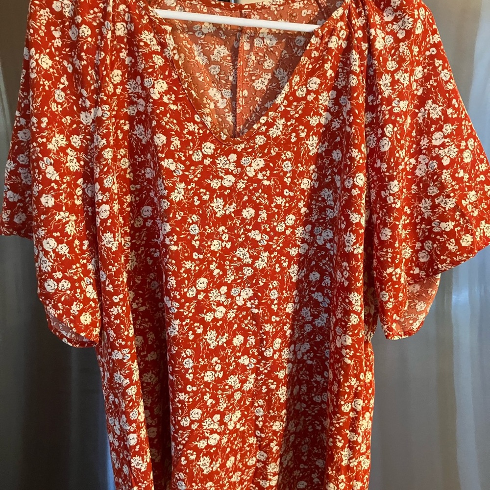 SHEIN Red Floral V-Neck Blouse with Flutter Sleeves